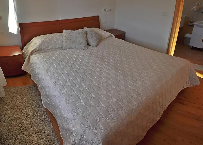 Stunning View With Balcony 트로기르